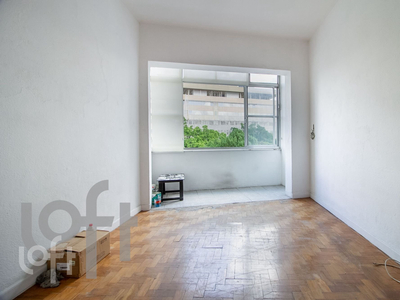 Apartamento à venda em Bela Vista com 90 m², 2 quartos