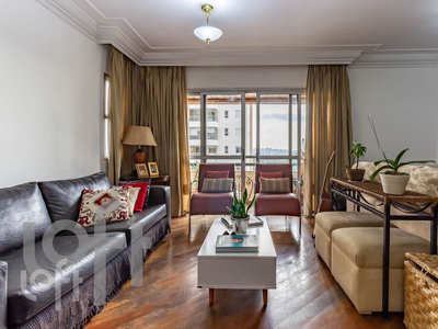 Apartamento à venda em Vila Andrade com 156 m², 4 quartos, 2 suítes, 3 vagas