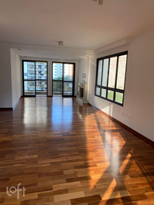 Apartamento à venda em Vila Andrade com 221 m², 4 quartos, 4 suítes, 4 vagas