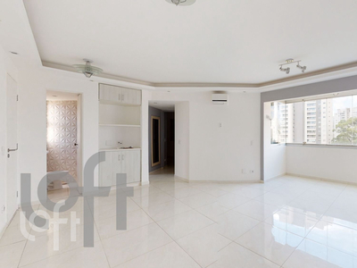 Apartamento à venda em Vila Andrade com 75 m², 2 quartos, 1 vaga