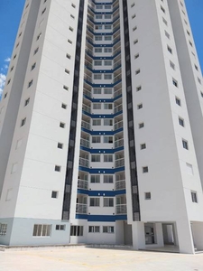 Apartamento com 2 Quartos e 1 banheiro à Venda, 81 m² por R$ 170.000