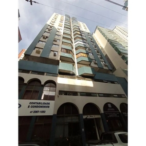 Apartamento para Locação Anual no bairro Centro em Balneário Camboriú, 2 quartos sendo 1 s