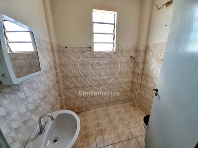 Casa com 3 Quartos e 1 banheiro para Alugar, 90 m² por R$ 1.000/Mês