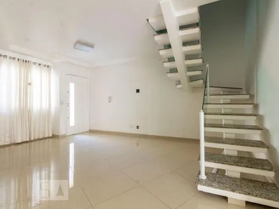 Casa de Condomínio para Aluguel - Cidade Patriarca, 3 Quartos, 183 m2