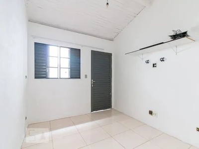 Casa de Condomínio para Aluguel - Jardim Cocaia, 1 Quarto, 34 m2