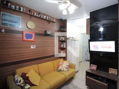 Casa de Condomínio para Aluguel - Letícia, 2 Quartos, 100 m2