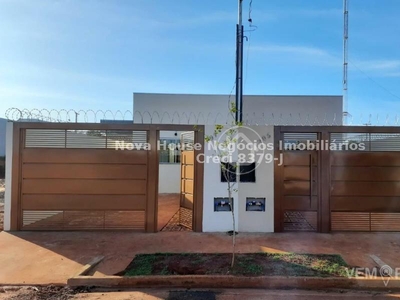 Casa Térrea com 2 Quartos à Venda por R$ 196.000