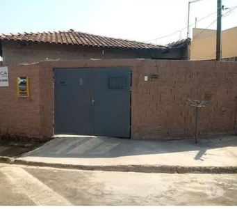 Vendo para Moradia ou Ponto comercial.