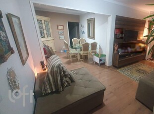 Apartamento à venda em Centro com 116 m², 4 quartos, 1 suíte, 2 vagas