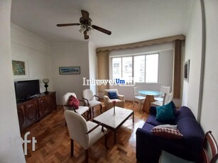 Apartamento à venda em Copacabana com 130 m², 3 quartos, 1 suíte, 1 vaga