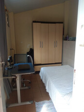 quarto individual masculino Prado