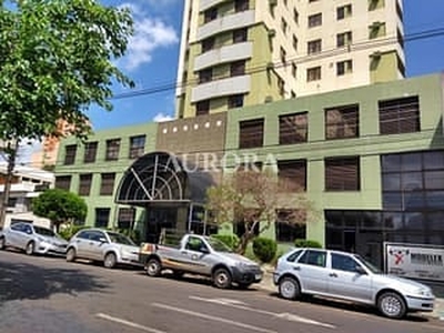 Loja / Salão / Ponto Comercial à venda, 300m² - Centro