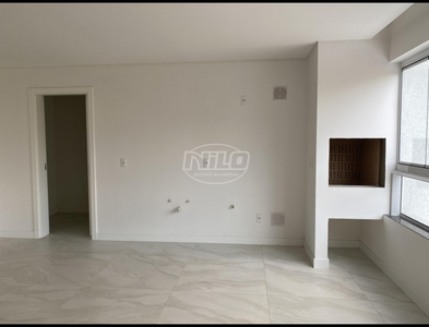 Apartamento no Bairro Escola Agrícola em Blumenau com 3 Dormitórios (3 suítes) e 106.57 m²