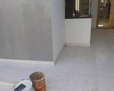 Casa com 3 dormitórios à venda, 118 m² por R$ 499