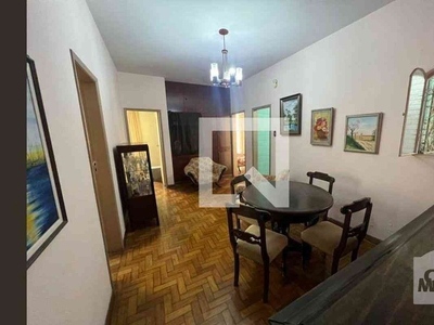 Casa com 5 quartos à venda no bairro Calafate, 183m²