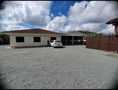 Imóvel Rural no Bairro Vila Itoupava em Blumenau com 3 Dormitórios (1 suíte) e 3750 m²