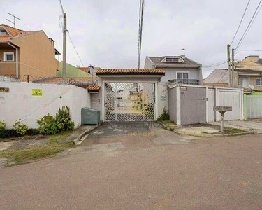Sobrado com 3 dormitórios à venda, 180 m² por R$ 515.000 - Uberaba - Curitiba/PR