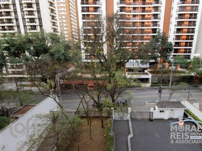 Apartamento à venda em Jardim Paulista com 252 m², 4 quartos, 3 suítes, 3 vagas