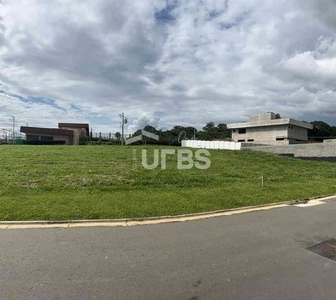 Lote à venda no bairro Jardins Bolonha, 300m²