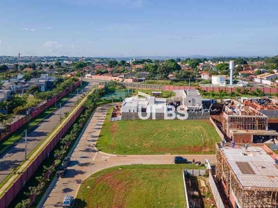 Lote à venda no bairro Jardins Itália, 844m²