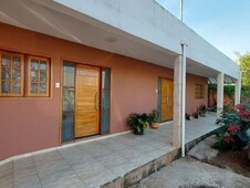 Casa à venda no bairro Jardim Bandeirantes em Botucatu