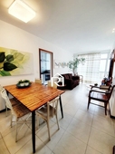 Apartamento para venda possui 70 metros quadrados com 2 quartos em Praia do Canto - Vitóri