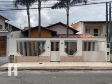 Casa com 3 dormitórios à venda por R$ 709.900,00 - Colina de Laranjeiras - Serra/ES