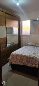 Apartamento à venda em Bonsucesso com 50 m², 2 quartos, 1 vaga