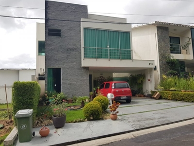 Casa em condomínio fechado. Bairro Flores, Manaus - AM