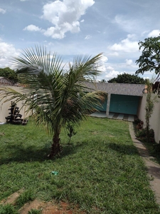 Fazendas com 3 quartos à venda, 367.0m²