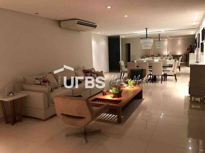 Apartamento com 4 quartos à venda no bairro Jardim Goiás, 214m²