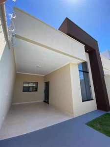 Casa com 3 quartos à venda no bairro Parque das Amendoeiras, 204m²