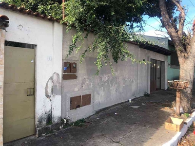 Casa com 3 quartos à venda no bairro Vila Redenção, 94m²