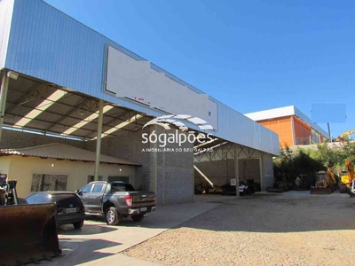 Galpão para alugar no bairro Morada Nova, 950m²