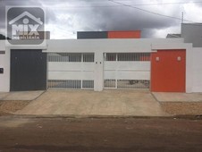 Casa à venda no bairro Jardim Aureni III (Taquaralto) em Palmas