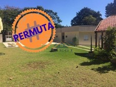 Casa em condomínio à venda no bairro Parque Valinhos em Valinhos