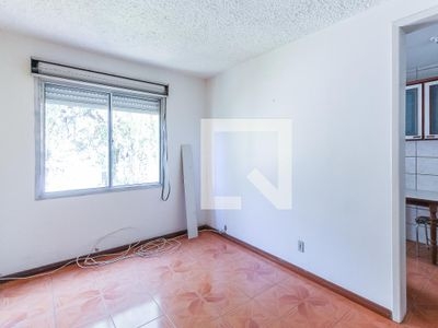 APARTAMENTO no 2º andar com 2 dormitórios e 1 garagem