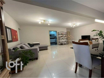 Apartamento à venda em Buritis com 115 m², 4 quartos, 1 suíte, 2 vagas