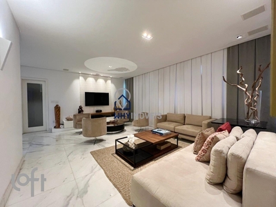 Apartamento à venda em Buritis com 120 m², 3 quartos, 1 suíte, 2 vagas