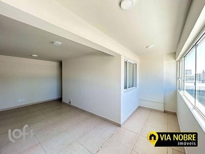 Apartamento à venda em Graça com 63 m², 2 quartos, 1 suíte, 2 vagas