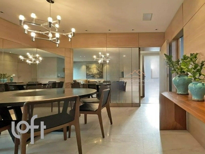 Apartamento à venda em Santa Efigênia com 145 m², 4 quartos, 1 suíte, 3 vagas