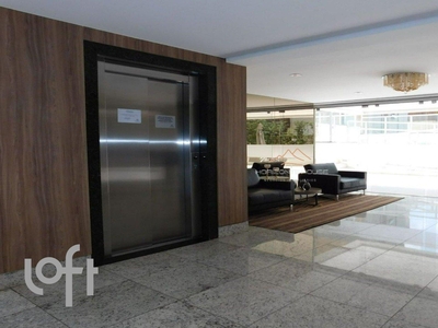 Apartamento à venda em Santo Antônio com 156 m², 4 quartos, 2 suítes, 3 vagas