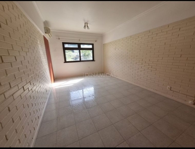 Apartamento no Bairro Vila Nova em Blumenau com 4 Dormitórios (1 suíte) e 131.67 m²