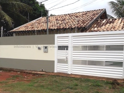 Casa reformada no bairro Nova Campo Grande