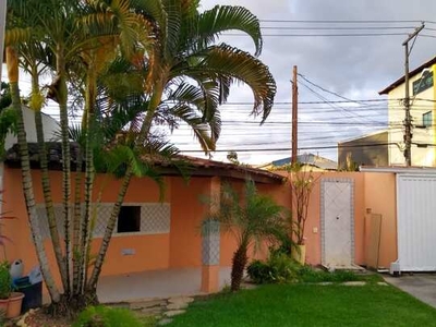 CASA RESIDENCIAL em LAURO DE FREITAS - BA, CENTRO