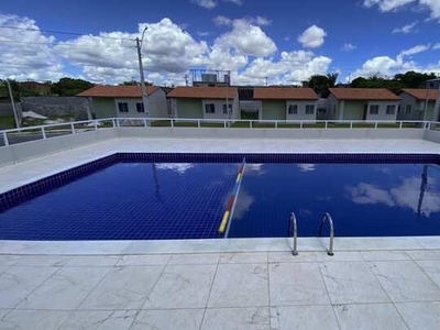 Alugo Casa Residencial Santa Clara, com 2 quartos, 47 m²- Limoeiro - Camaçari/BA