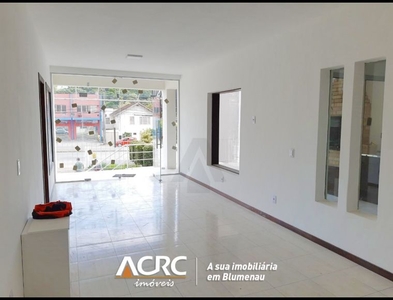 Sala/Escritório no Bairro Ponta Aguda em Blumenau com 322.46 m²