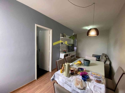 Apartamento com 3 quartos para alugar no bairro Buritis, 70m²