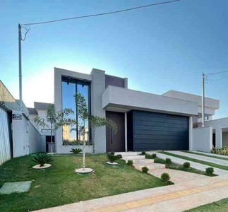 Casa em Condomínio com 3 quartos à venda no bairro Jardins Bolonha, 300m²