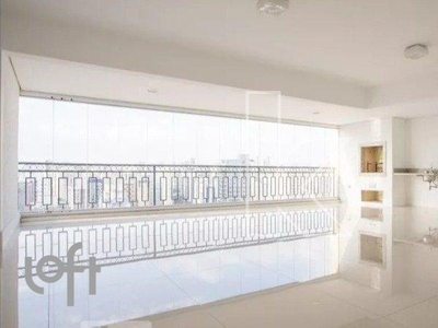 Apartamento à venda em Vila Olímpia com 156 m², 3 quartos, 3 suítes, 3 vagas